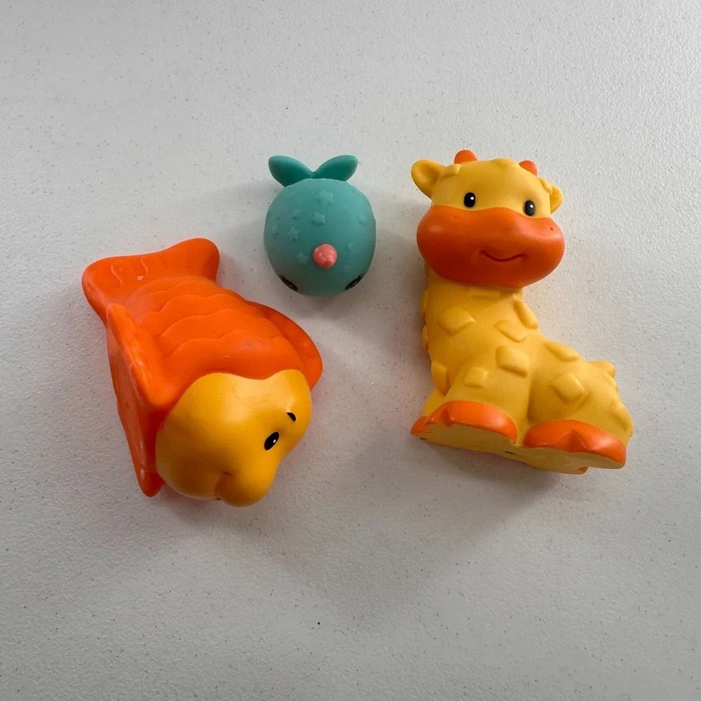Infantino Baby‎ Bath Squirters Set Of 3 Sensory Pal Toy Giraffe Fish Whale Tub